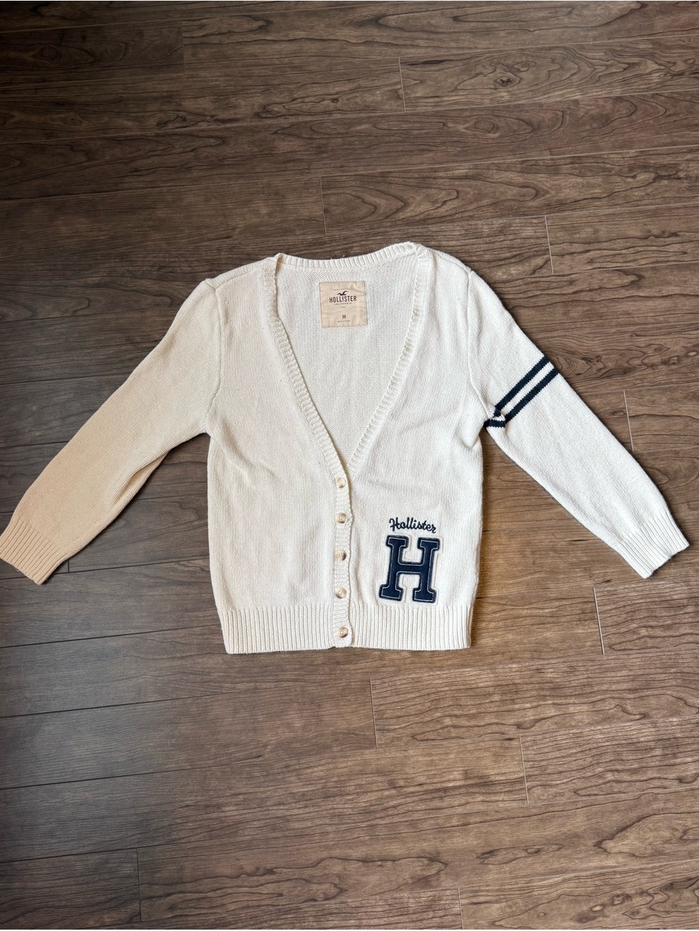 Hollister Women’s Varsity Cardigan – Size Medium – Excellent Condition